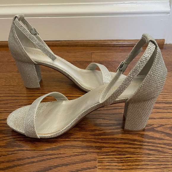 **4/$12** Dream Paris Silver Ankle Strap Block Heels Size 8 - Picture 4 of 8
